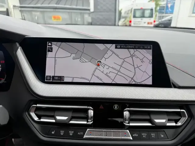 BMW 128