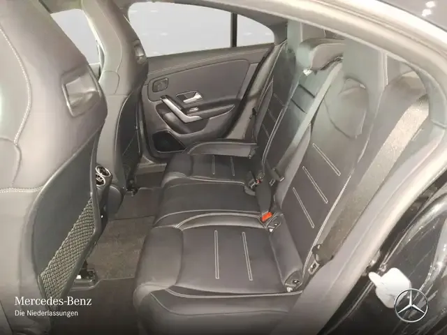 Mercedes-Benz CLA 35 AMG