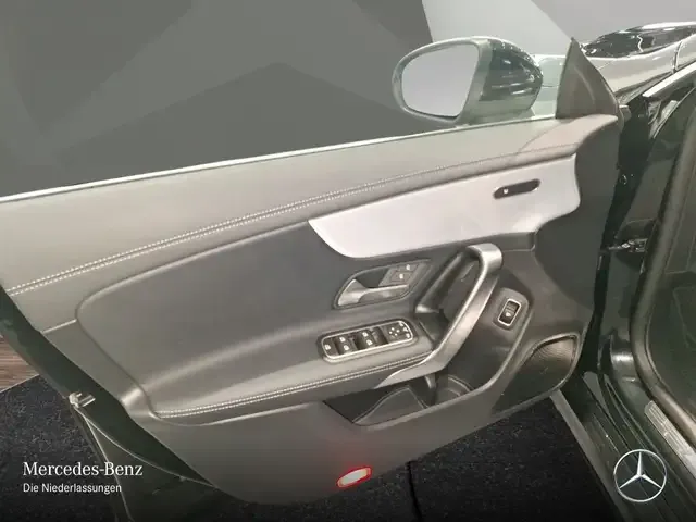 Mercedes-Benz CLA 35 AMG