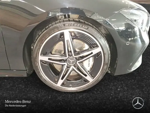 Mercedes-Benz CLA 35 AMG