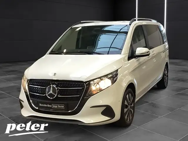 Mercedes-Benz V 250