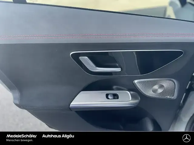 Mercedes-Benz EQE 500