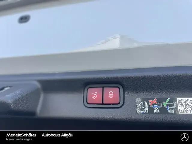 Mercedes-Benz EQE 500