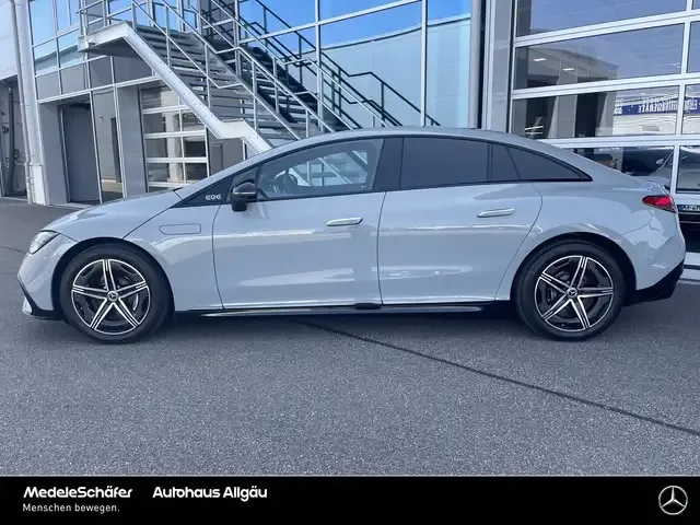 Mercedes-Benz EQE 500