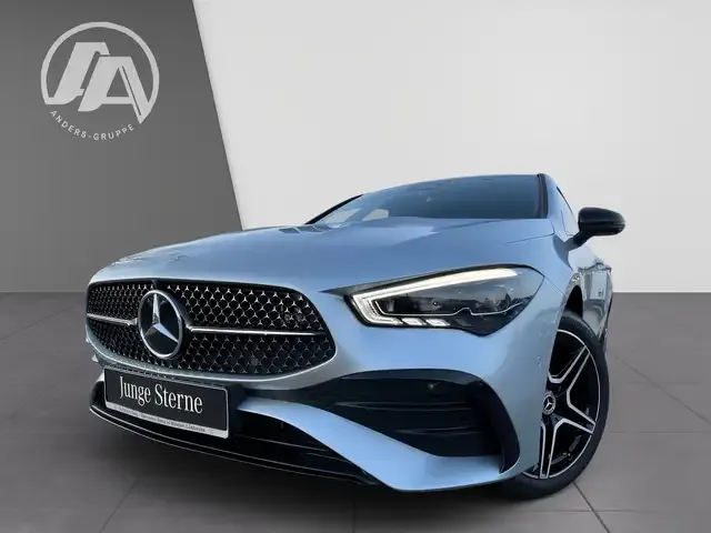 Mercedes-Benz CLA 250