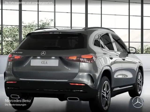 Mercedes-Benz GLA 200