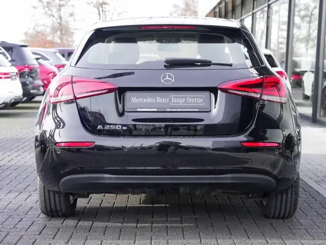 Mercedes-Benz A 250