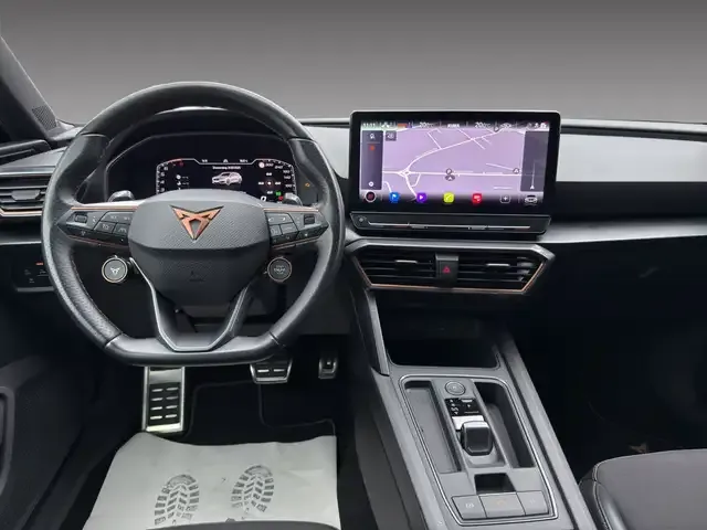 CUPRA Leon