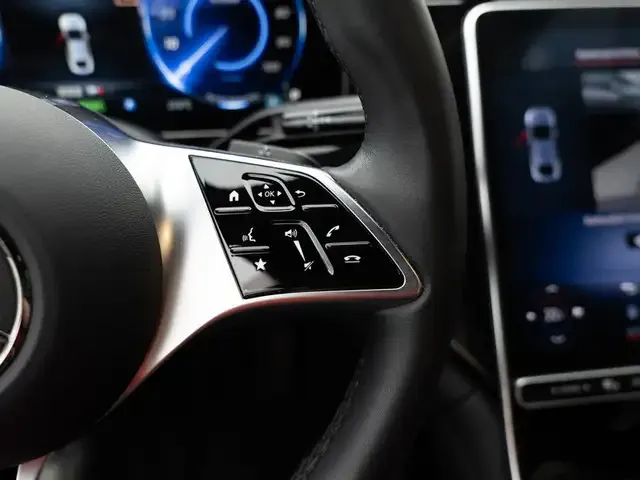 Mercedes-Benz EQE 350