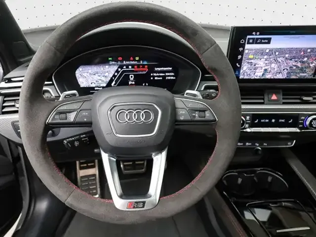 Audi RS4