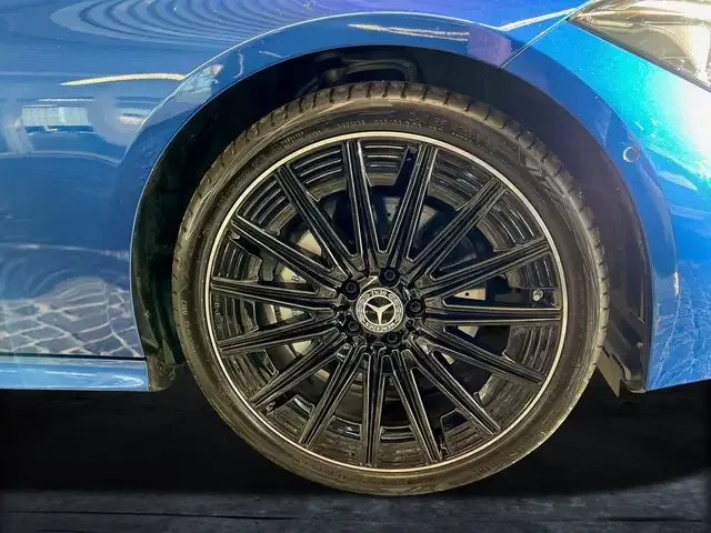 Mercedes-Benz CLE 200