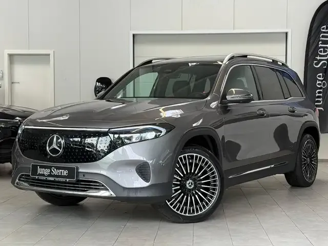 Mercedes-Benz EQB 300