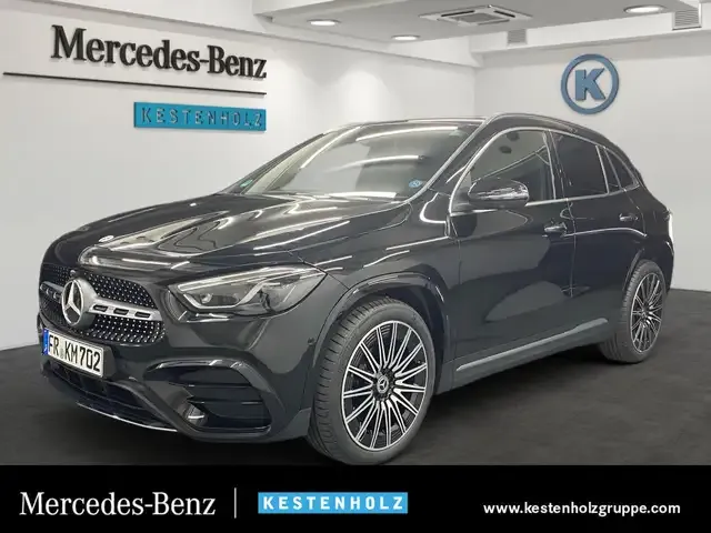 Mercedes-Benz GLA 220