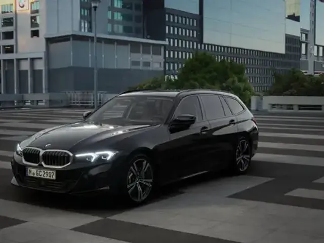 BMW 320