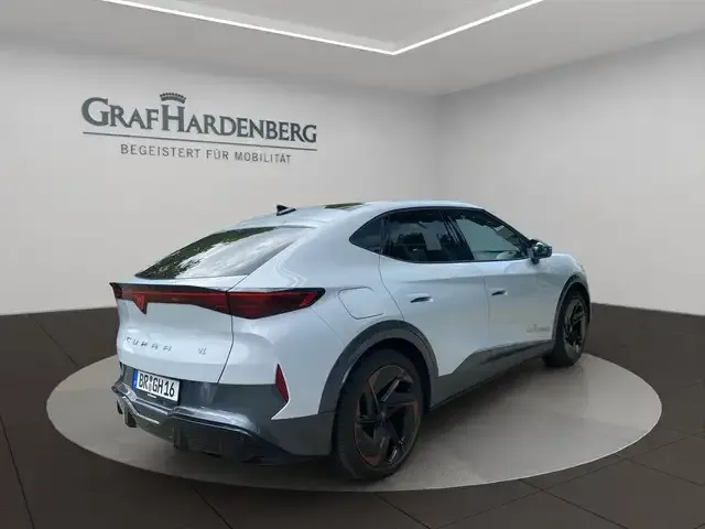 CUPRA Tavascan