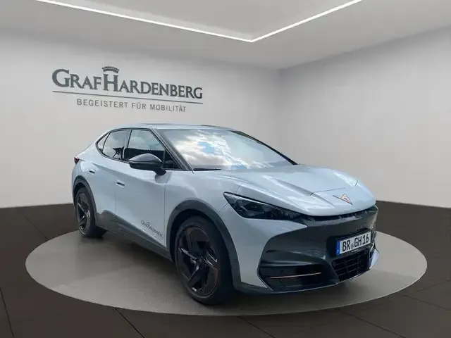 CUPRA Tavascan