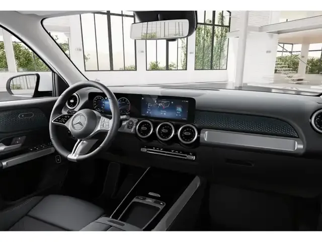 Mercedes-Benz GLB 220