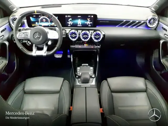 Mercedes-Benz A 45 AMG