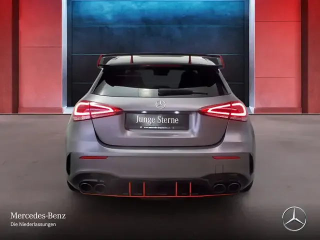 Mercedes-Benz A 45 AMG