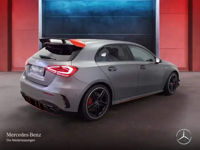 Mercedes-Benz A 45 AMG