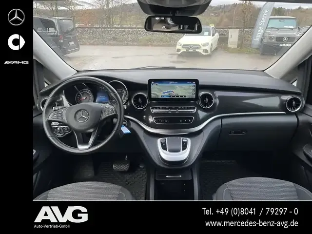 Mercedes-Benz EQV 300