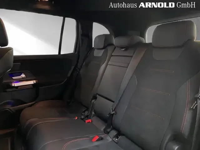 Mercedes-Benz EQB 300