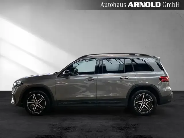 Mercedes-Benz EQB 300