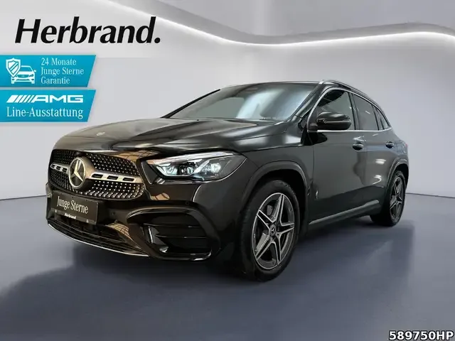 Mercedes-Benz GLA 200