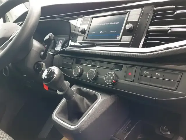 Volkswagen T6.1 Transporter