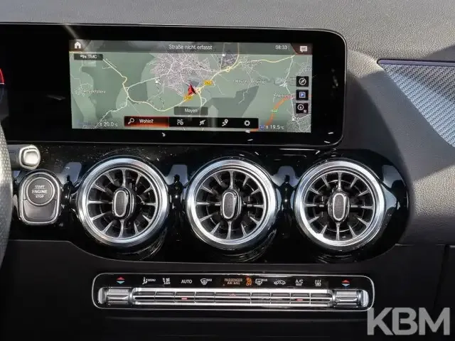 Mercedes-Benz GLA 250