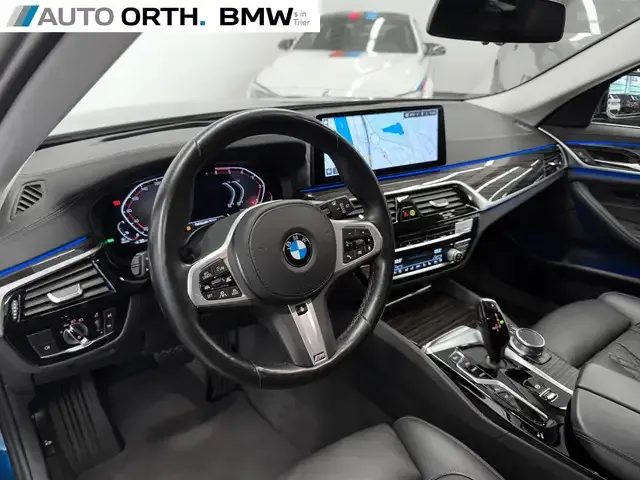 BMW 530