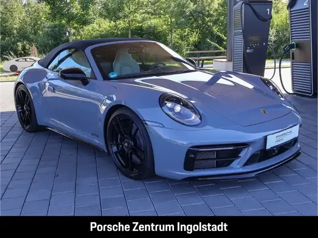 Porsche 992