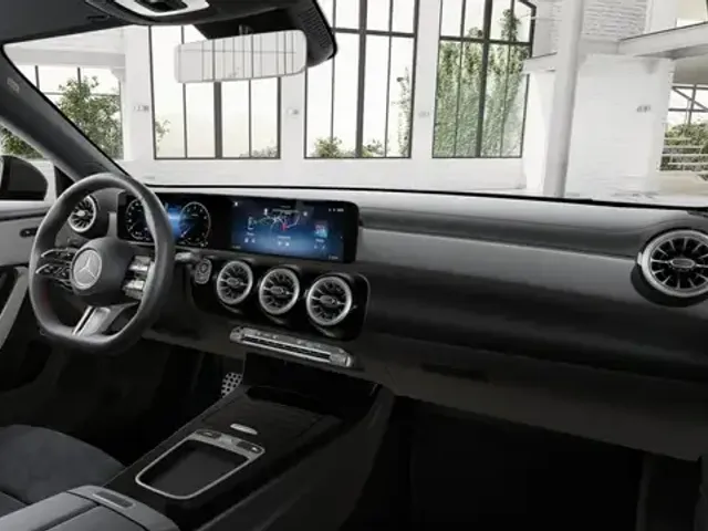 Mercedes-Benz CLA 200