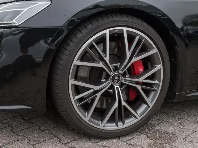 Audi S7