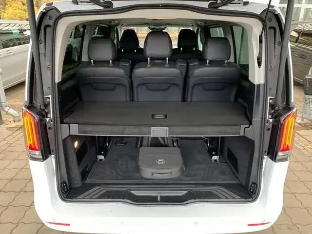 Mercedes-Benz EQV 300