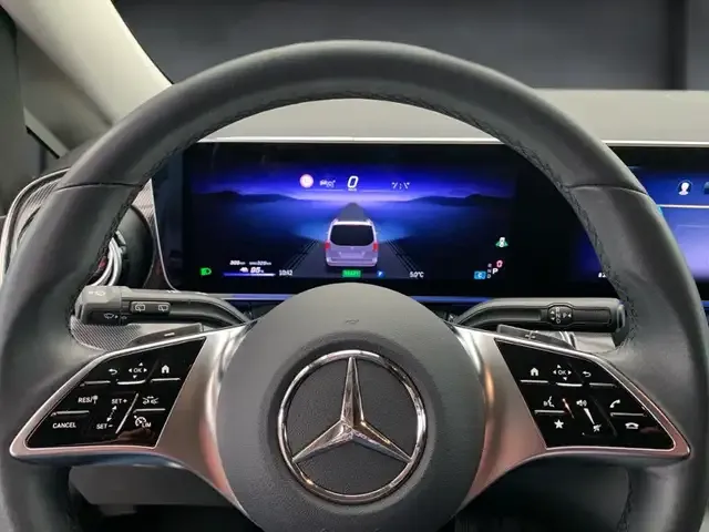 Mercedes-Benz EQV 300