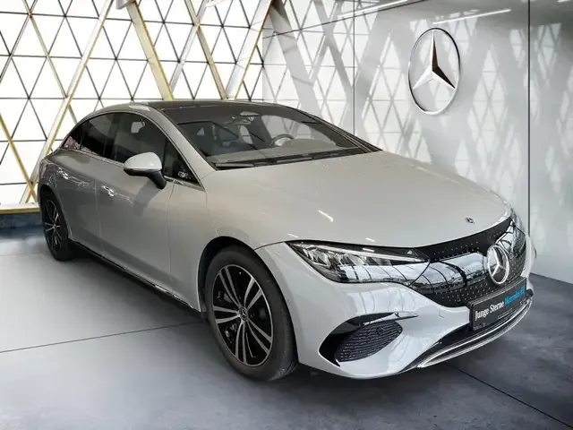 Mercedes-Benz EQE 350