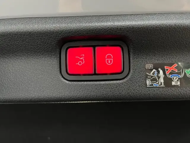 Mercedes-Benz EQE 350