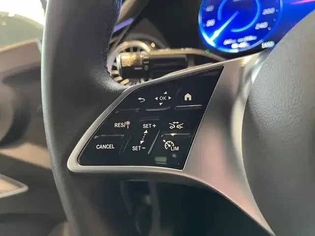 Mercedes-Benz EQE 350