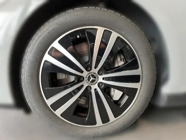 Mercedes-Benz EQE 350