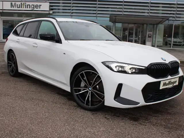 BMW 330