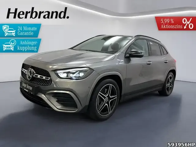 Mercedes-Benz GLA 200
