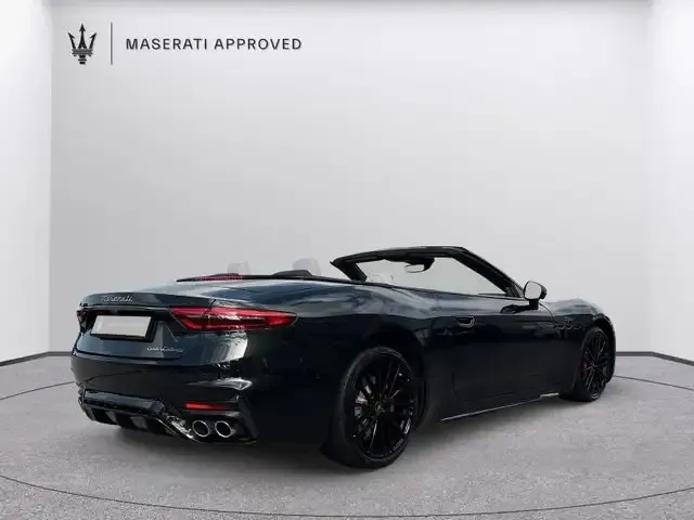 Maserati GranCabrio
