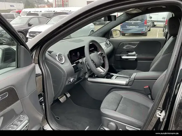 Mercedes-Benz GLA 180