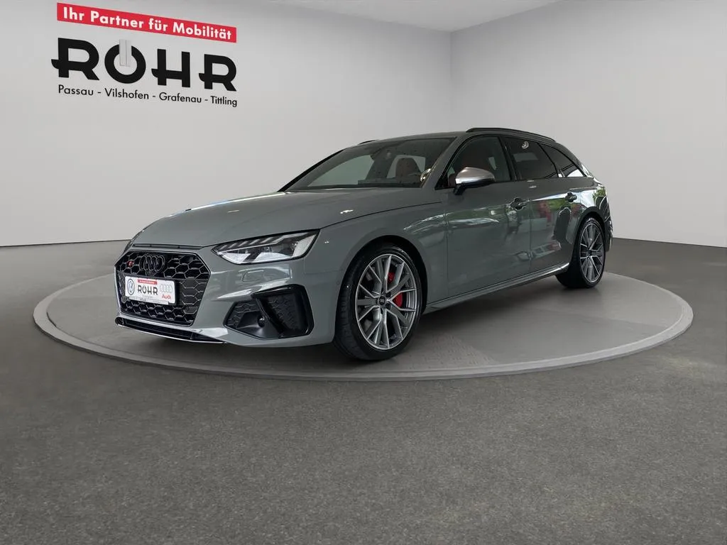 Audi S4