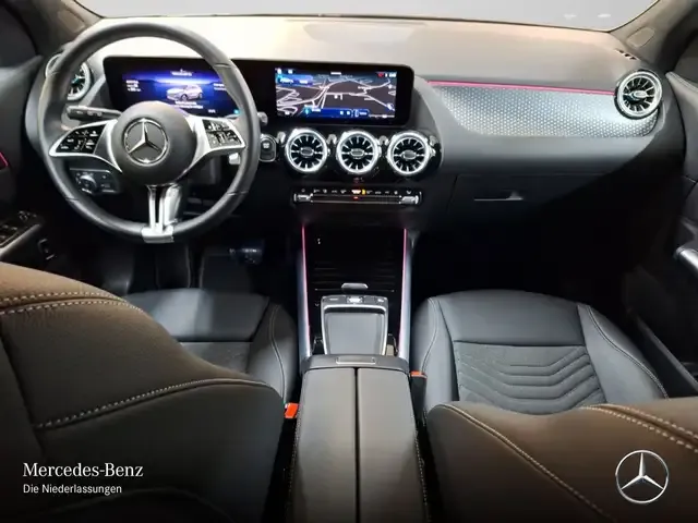 Mercedes-Benz EQA 300