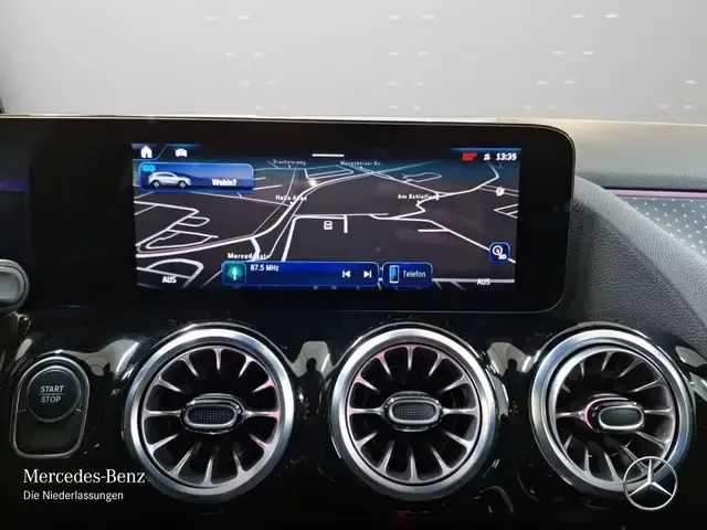 Mercedes-Benz EQA 300