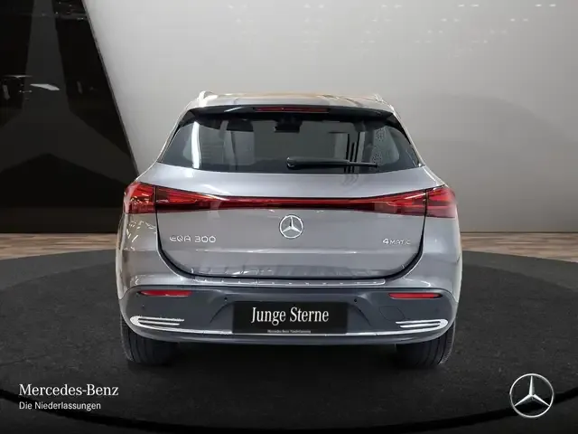 Mercedes-Benz EQA 300