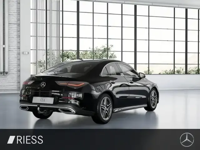 Mercedes-Benz CLA 220