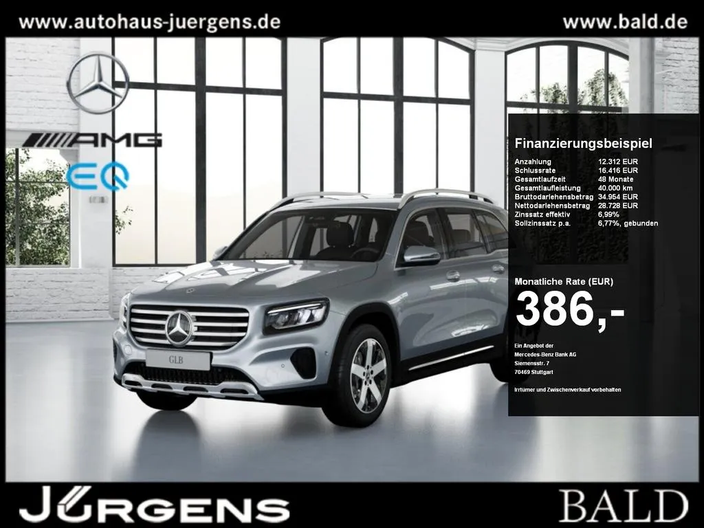 Mercedes-Benz GLB 220